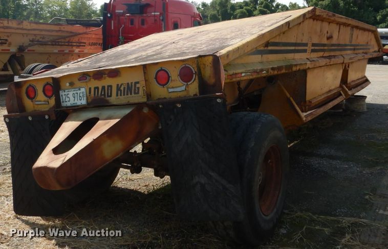 image for item DH2060 1979 Load King 2030 bottom dump trailer