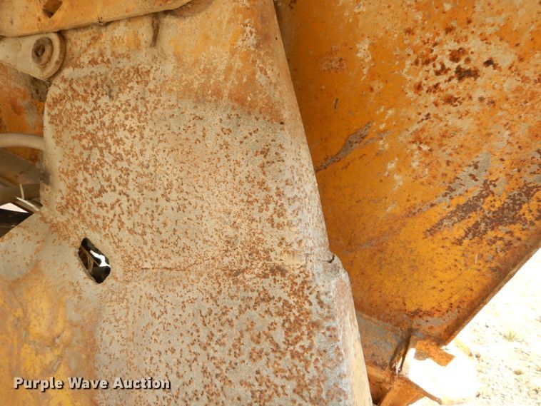 image for item DH2060 1979 Load King 2030 bottom dump trailer