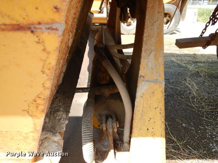 image for item DH2060 1979 Load King 2030 bottom dump trailer