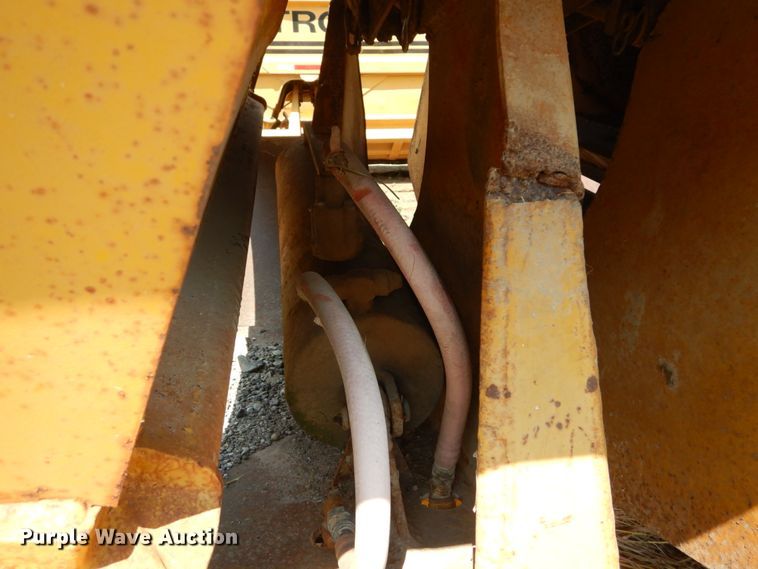 image for item DH2060 1979 Load King 2030 bottom dump trailer