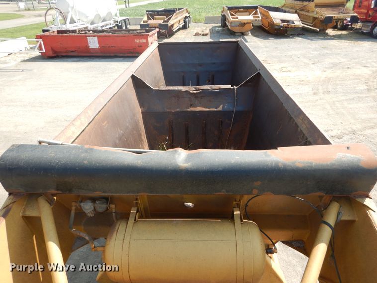 image for item DH2061 1982 Load King 2030-10 bottom dump trailer