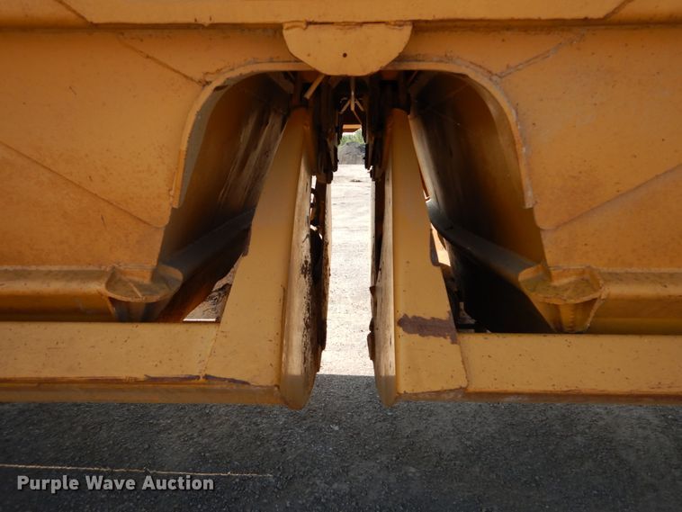 image for item DH2061 1982 Load King 2030-10 bottom dump trailer