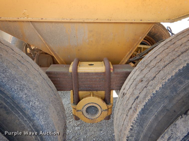 image for item DH2061 1982 Load King 2030-10 bottom dump trailer