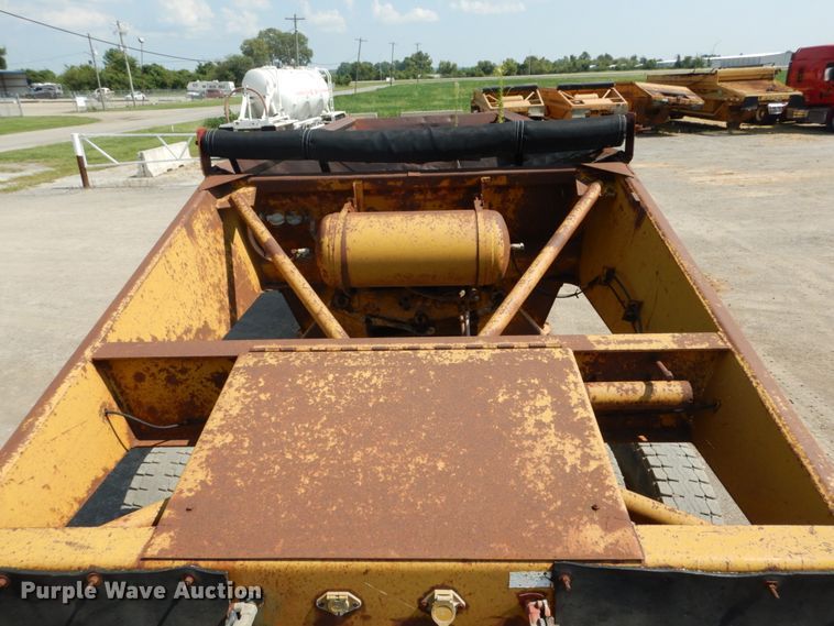 image for item DH2062 1982 Load King 2030-10 bottom drump trailer