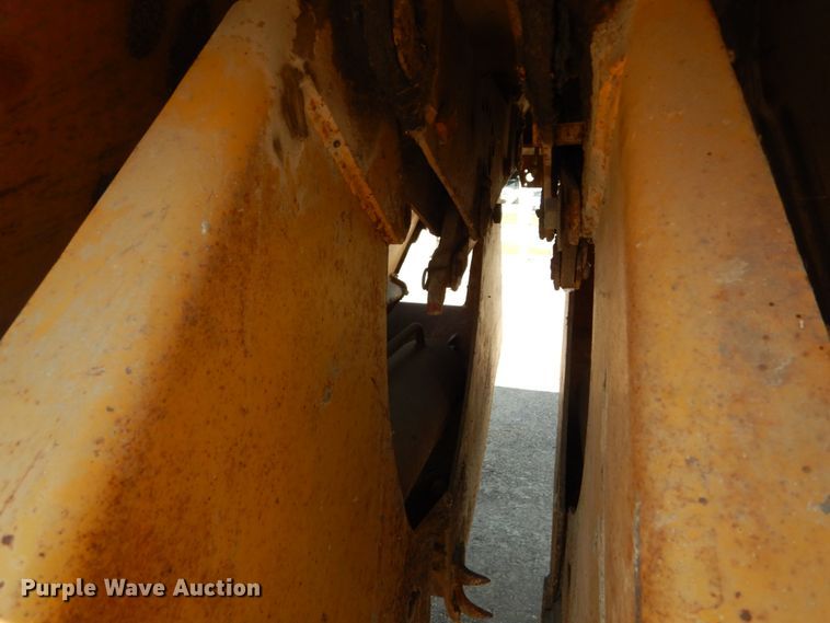 image for item DH2062 1982 Load King 2030-10 bottom drump trailer