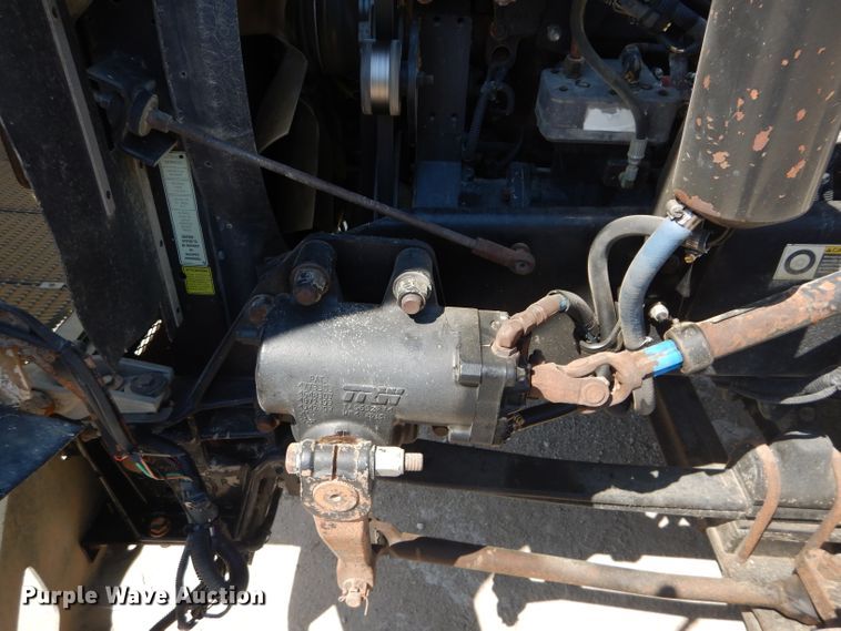 image for item DH2537 2005 Kenworth T800 semi truck