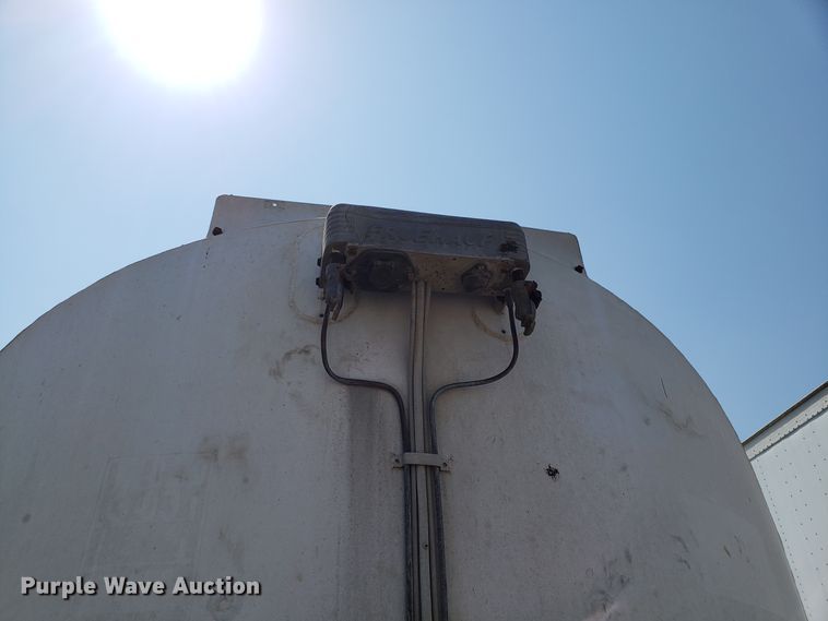 image for item DH2831 1973 Fruehauf UNR468701 tank trailer