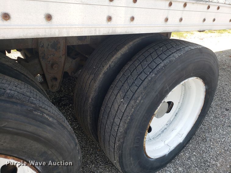 image for item DH2836 2001 Wabash dry van trailer