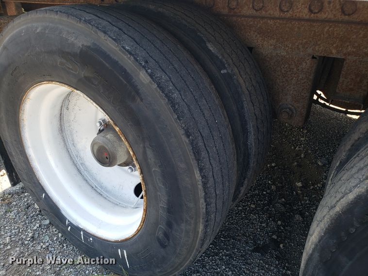 image for item DH2837 2000 Wabash dry van trailer