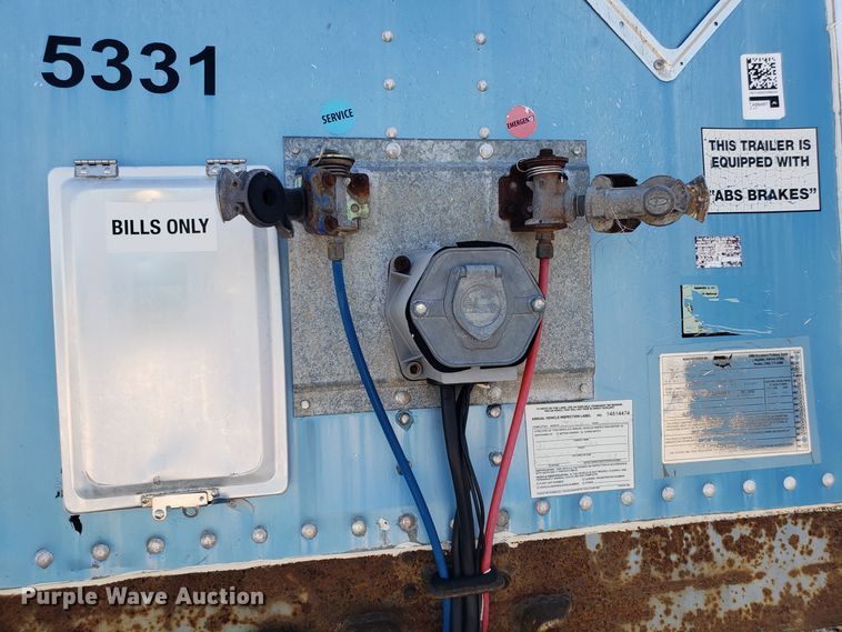 image for item DH2837 2000 Wabash dry van trailer