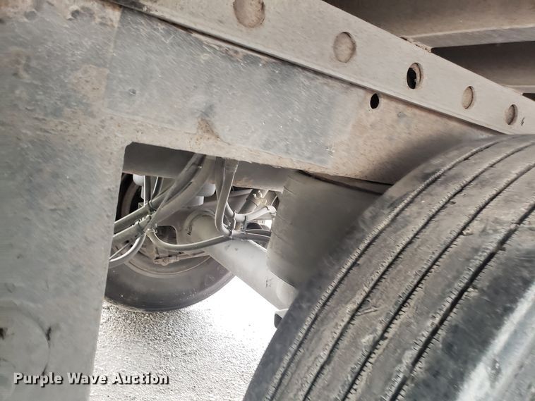 image for item DH2841 2004 Dorsey dry van trailer