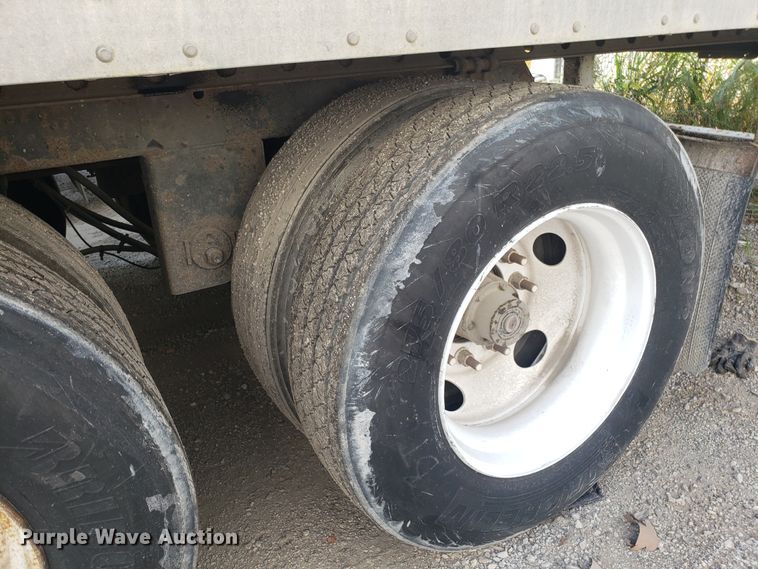 image for item DH2841 2004 Dorsey dry van trailer