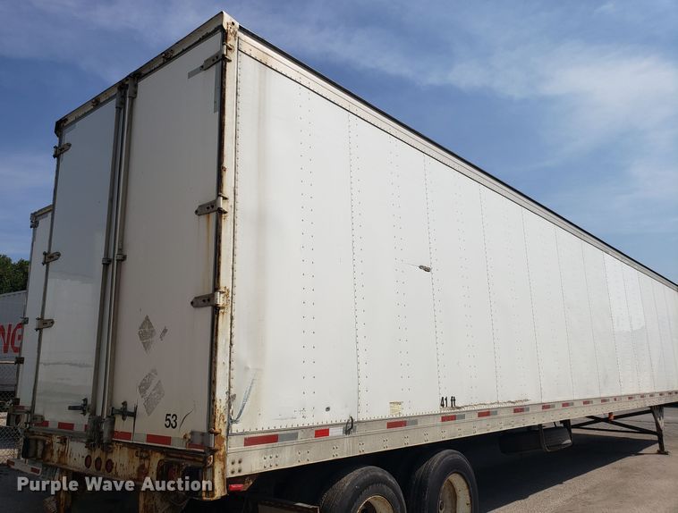 image for item DH2843 1996 Utility dry van trailer