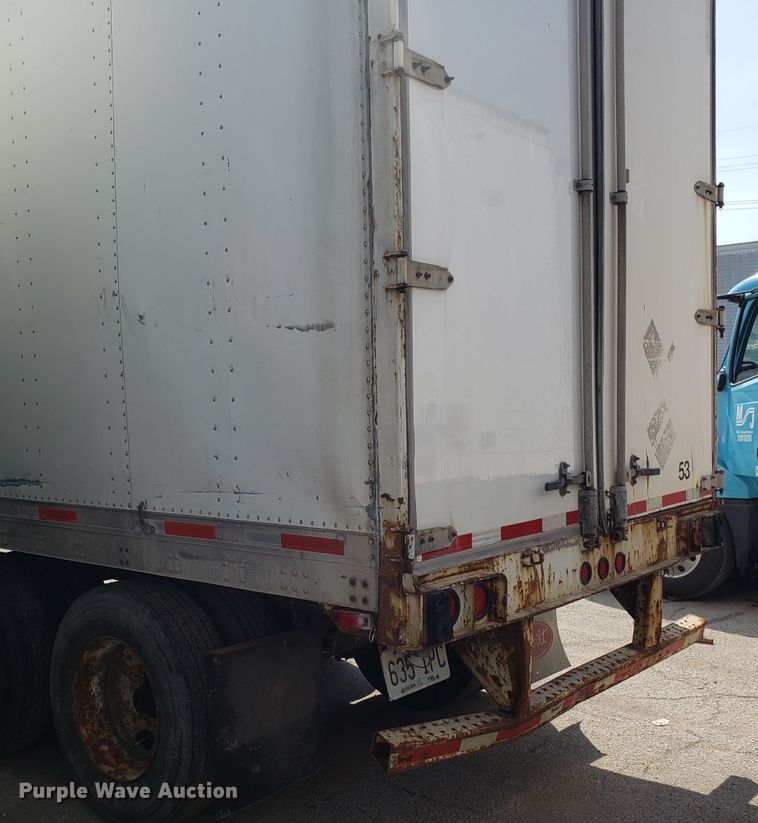 image for item DH2843 1996 Utility dry van trailer