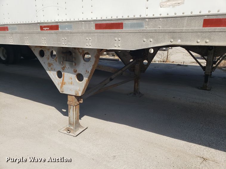 image for item DH2843 1996 Utility dry van trailer