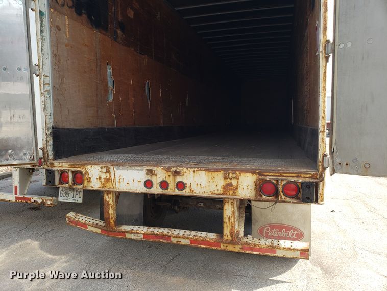 image for item DH2843 1996 Utility dry van trailer