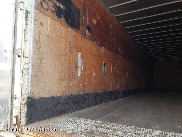 image for item DH2843 1996 Utility dry van trailer