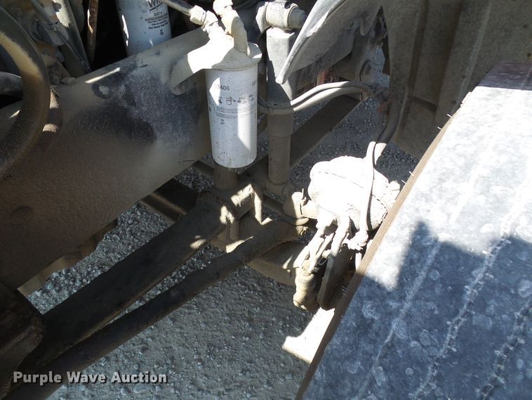 image for item DI0666 2006 Freightliner Columbia semi truck