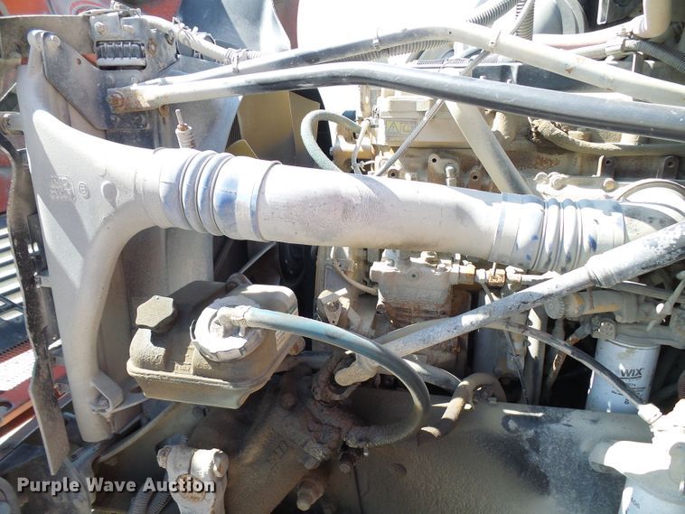 image for item DI0666 2006 Freightliner Columbia semi truck