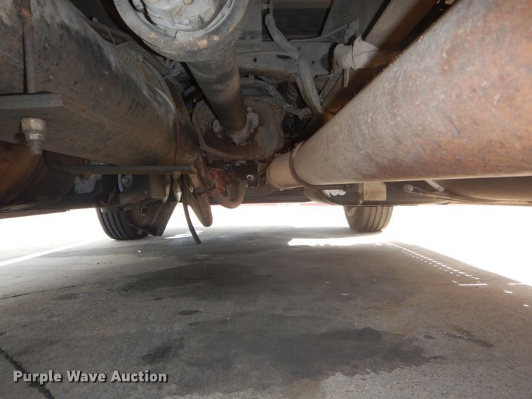 image for item DI1765 2012 Freightliner Cascadia 125 semi truck