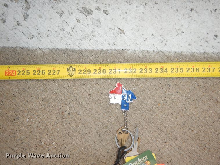 image for item DI1765 2012 Freightliner Cascadia 125 semi truck