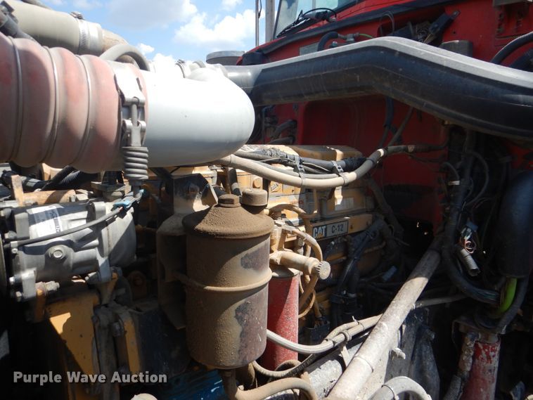 image for item DI2295 2003 Peterbilt 379 semi truck