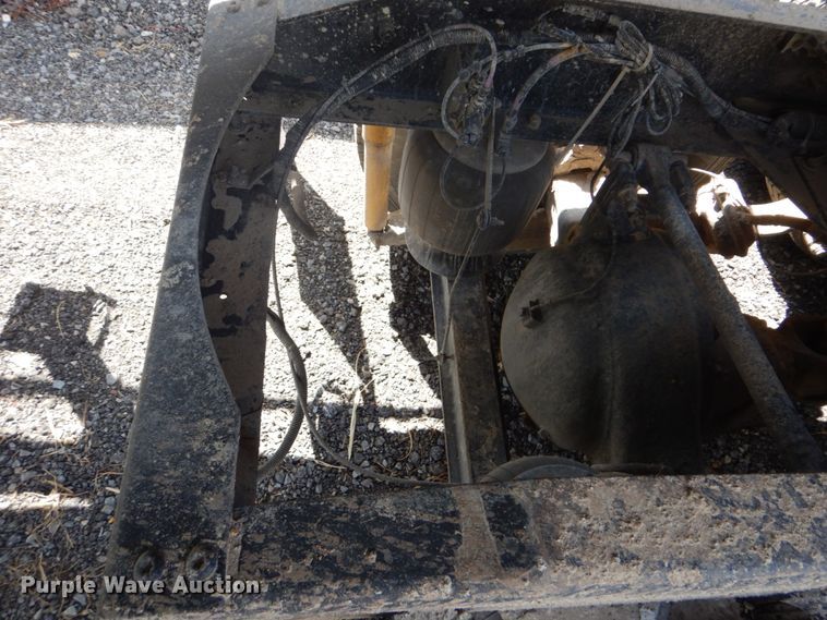 image for item DI2295 2003 Peterbilt 379 semi truck