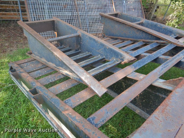 image for item DI2317 2008 Trail King Master equipment trailer