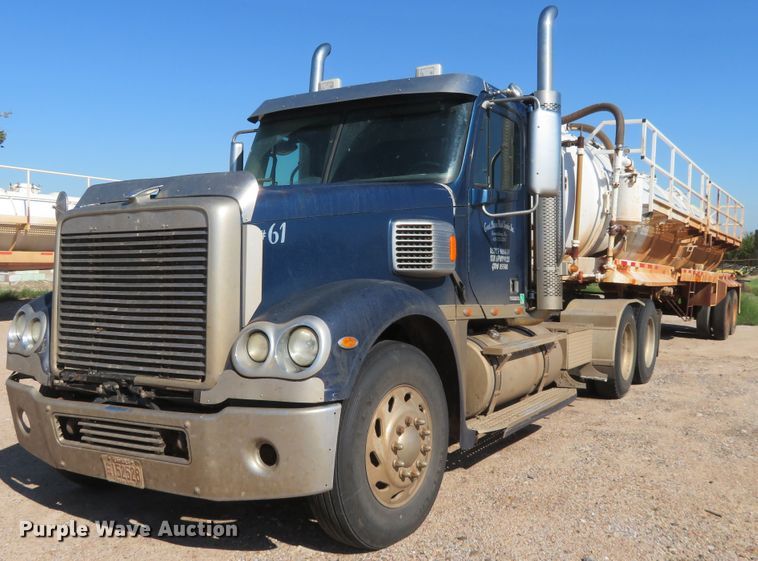 image for item EQ9288 2006 Freightliner Coronado semi truck