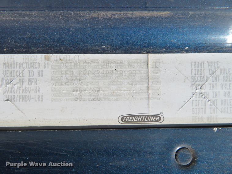 image for item EQ9288 2006 Freightliner Coronado semi truck