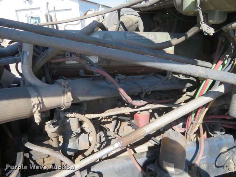 image for item EQ9288 2006 Freightliner Coronado semi truck