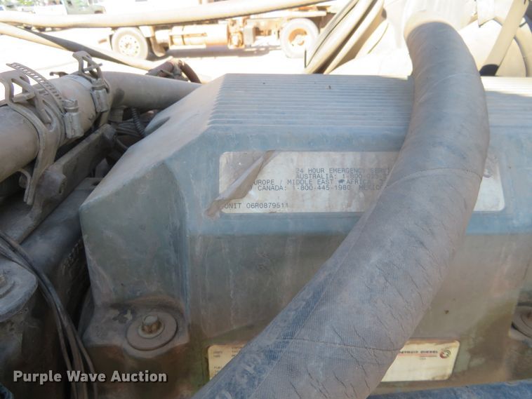 image for item EQ9288 2006 Freightliner Coronado semi truck