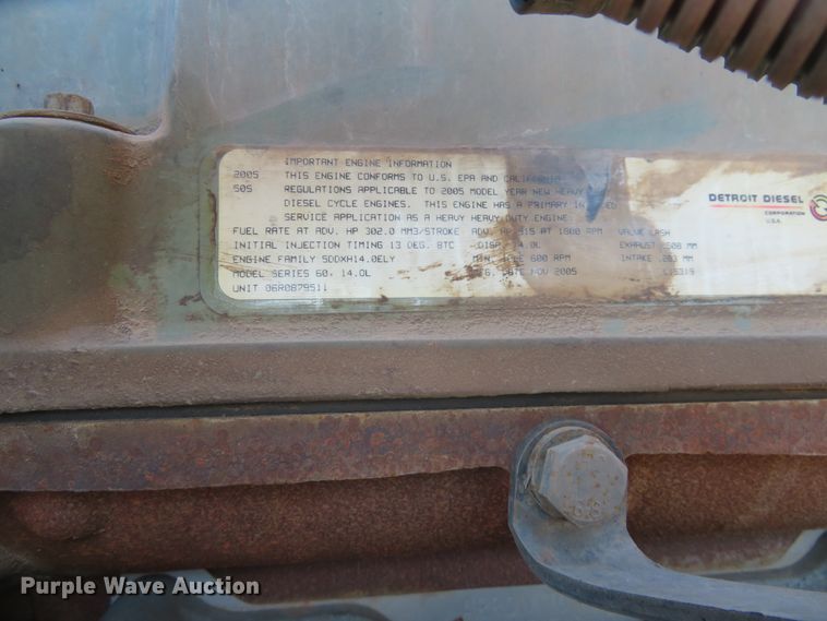 image for item EQ9288 2006 Freightliner Coronado semi truck