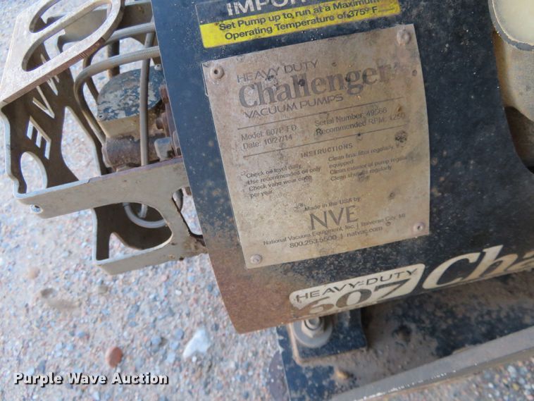 image for item EQ9288 2006 Freightliner Coronado semi truck