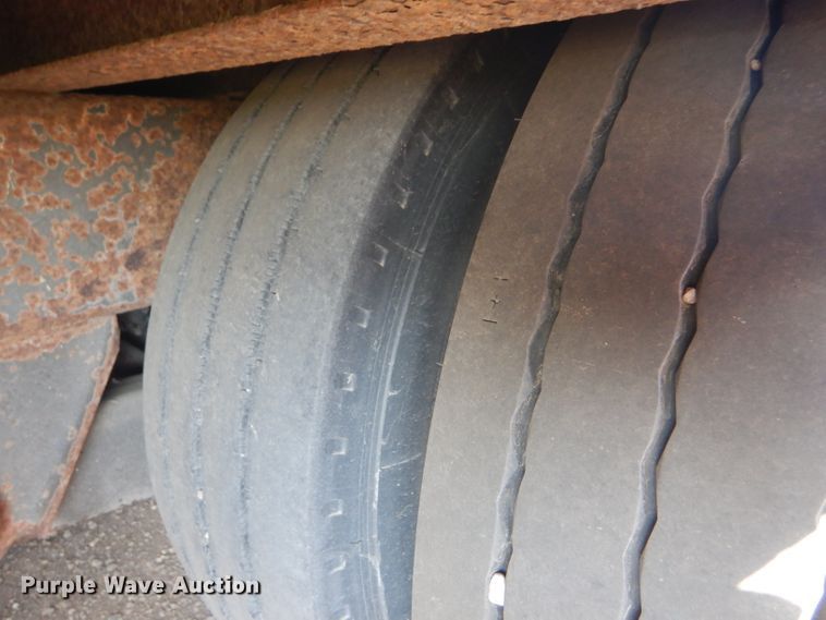 image for item FG9824 2003 Wabash DVDPHPC dry van trailer