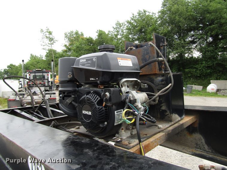 image for item FJ9729 2006 Towmaster lowboy equipment trailer