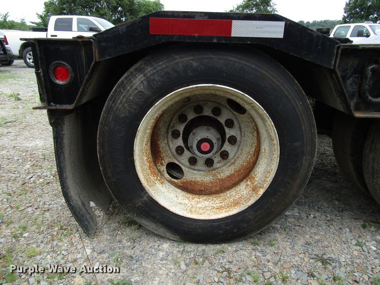 image for item FJ9729 2006 Towmaster lowboy equipment trailer