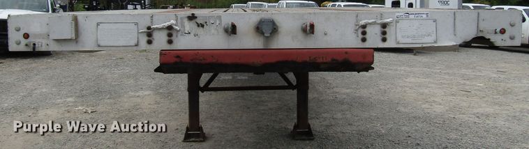image for item FJ9734 1994 Transcraft Eagle W2 flatbed trailer