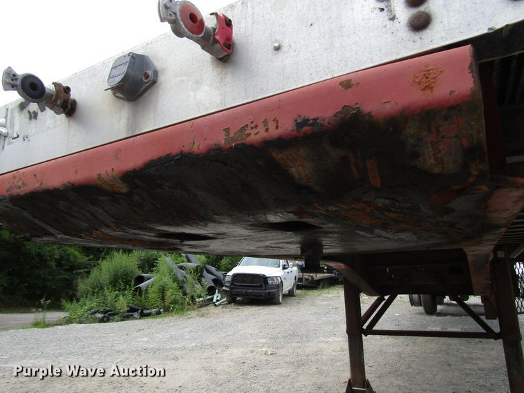 image for item FJ9734 1994 Transcraft Eagle W2 flatbed trailer