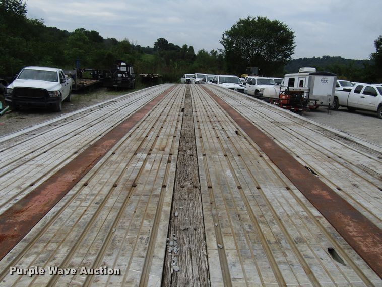 image for item FJ9734 1994 Transcraft Eagle W2 flatbed trailer