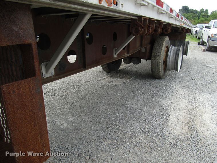 image for item FJ9734 1994 Transcraft Eagle W2 flatbed trailer
