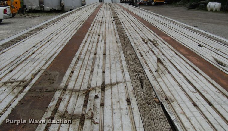 image for item FJ9734 1994 Transcraft Eagle W2 flatbed trailer