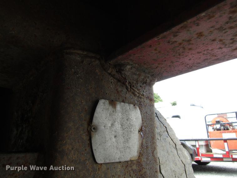 image for item FJ9734 1994 Transcraft Eagle W2 flatbed trailer