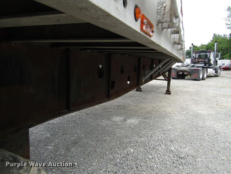 image for item FJ9734 1994 Transcraft Eagle W2 flatbed trailer