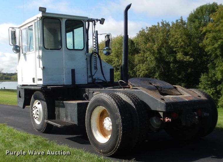 image for item FU9504 1989 Magnum yard truck