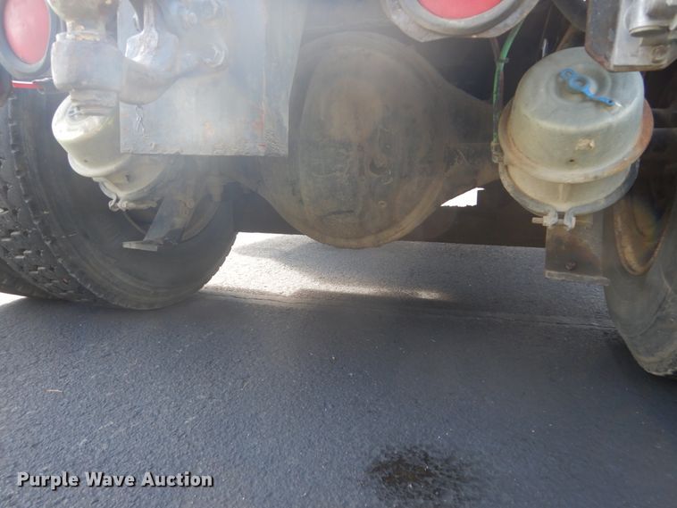 image for item FU9504 1989 Magnum yard truck