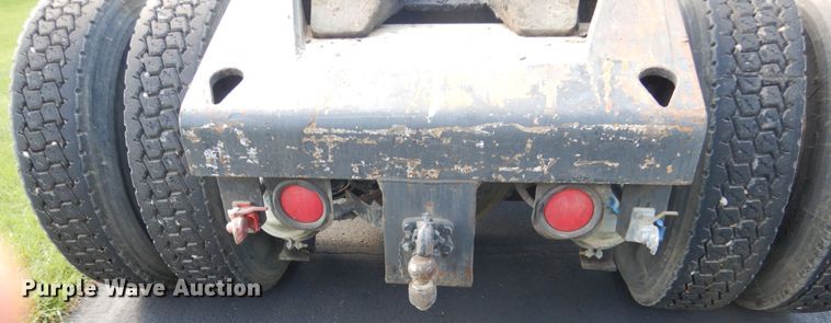 image for item FU9504 1989 Magnum yard truck