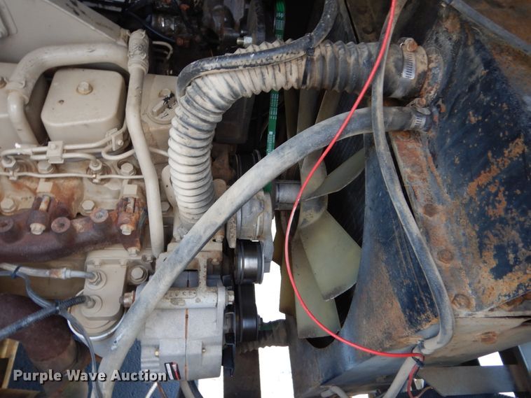 image for item FU9504 1989 Magnum yard truck