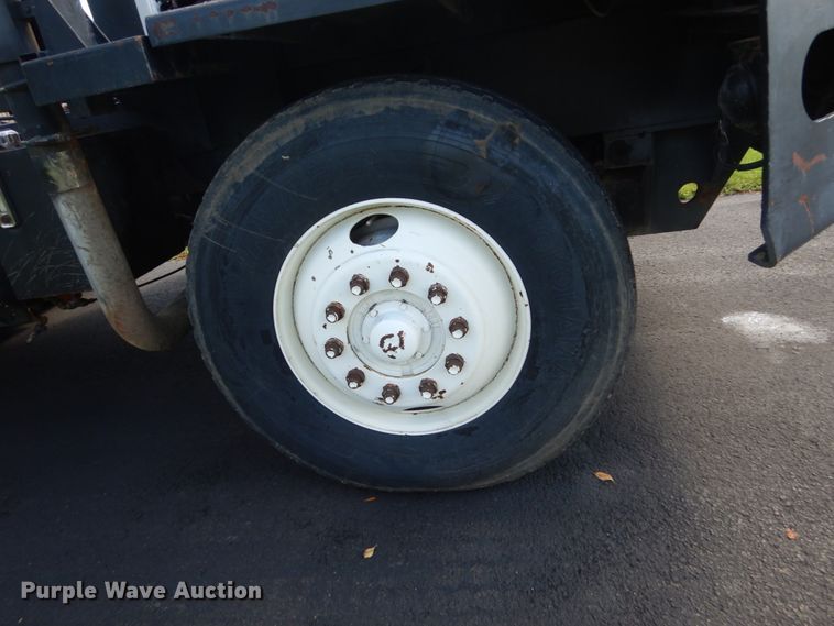 image for item FU9504 1989 Magnum yard truck