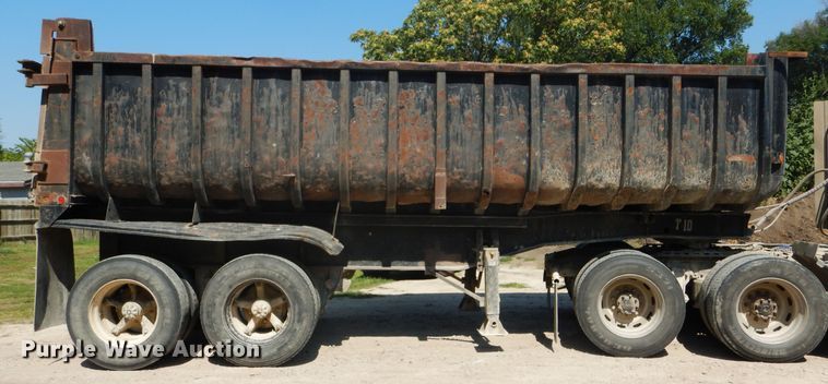 image for item GH9548 1986 Fruehauf LDX-F2-22-7DB5-24 end dump trailer